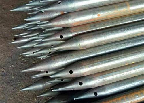 八公山隧道钢花管现货